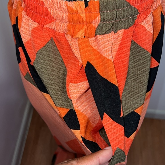 Rebdolls Geometric Palazo Pants - Picture 5 of 8